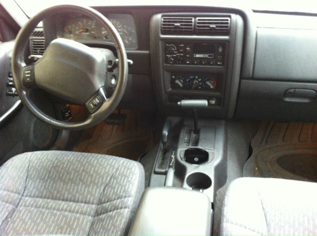 2001 Jeep Cherokee Base GLS LX