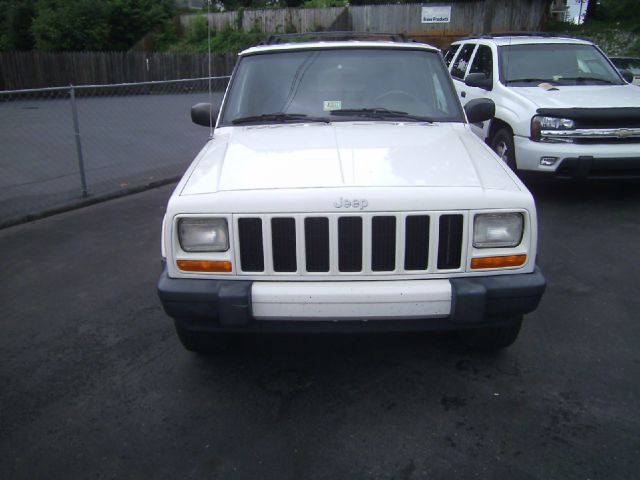 2001 Jeep Cherokee Base GLS LX