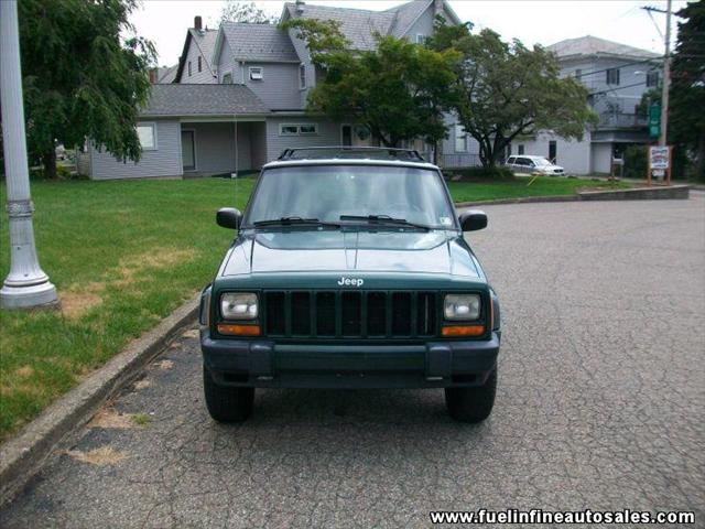 2001 Jeep Cherokee Base GLS LX