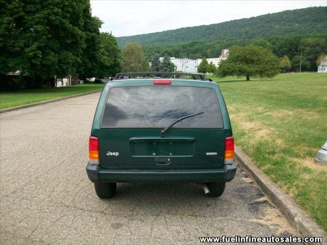 2001 Jeep Cherokee Base GLS LX