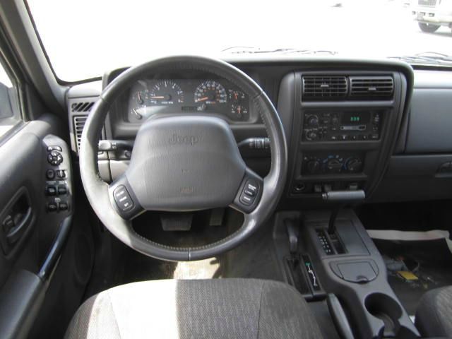 2001 Jeep Cherokee Base GLS LX