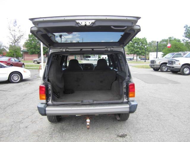 2001 Jeep Cherokee Base GLS LX