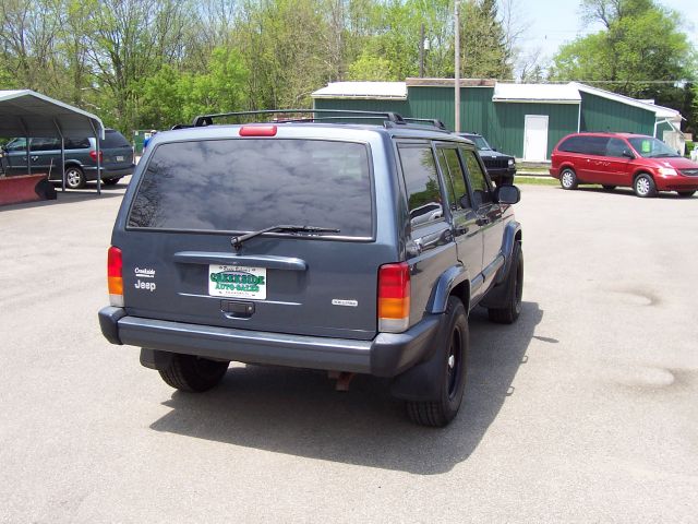 2001 Jeep Cherokee Base GLS LX