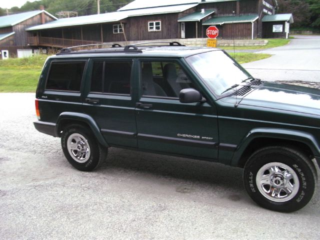 2001 Jeep Cherokee Base GLS LX