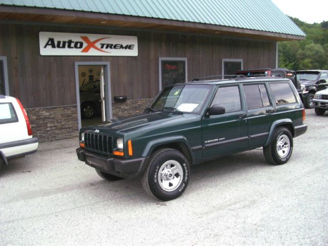 2001 Jeep Cherokee Base GLS LX