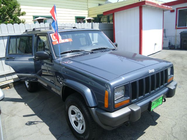 2001 Jeep Cherokee Base GLS LX