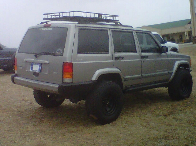 2001 Jeep Cherokee Bucket