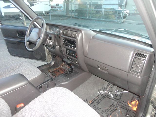 2001 Jeep Cherokee Touring Convertible 2D