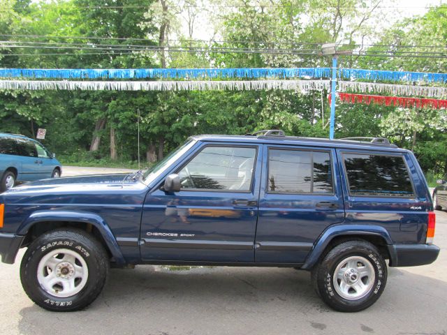 2001 Jeep Cherokee Base GLS LX