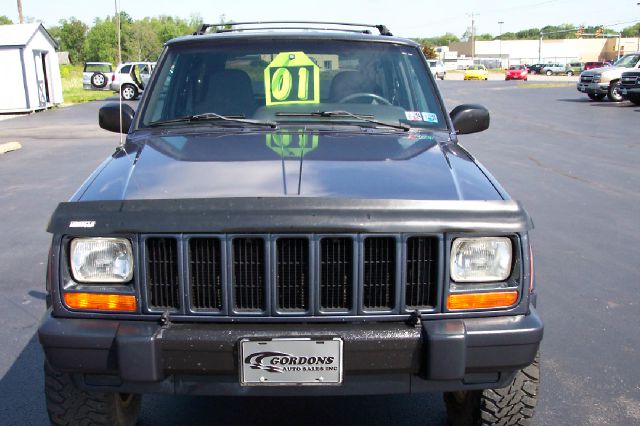 2001 Jeep Cherokee Base GLS LX