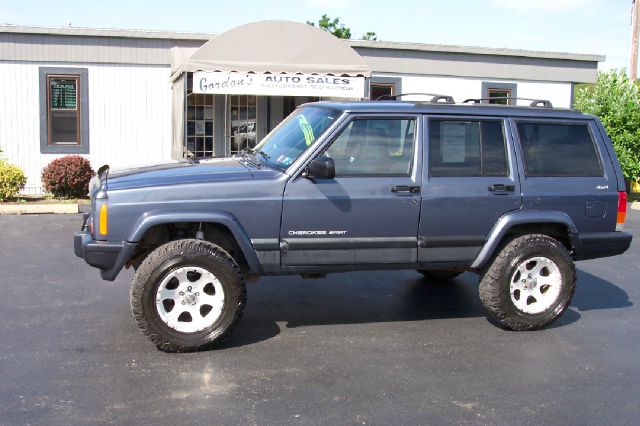 2001 Jeep Cherokee Base GLS LX