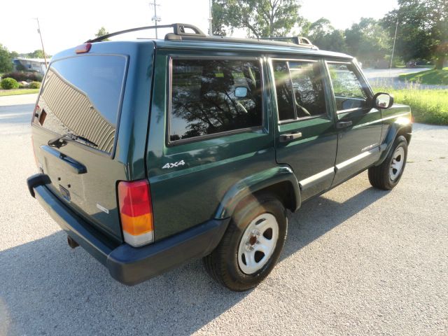 2001 Jeep Cherokee Base GLS LX