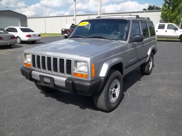 2001 Jeep Cherokee Base GLS LX