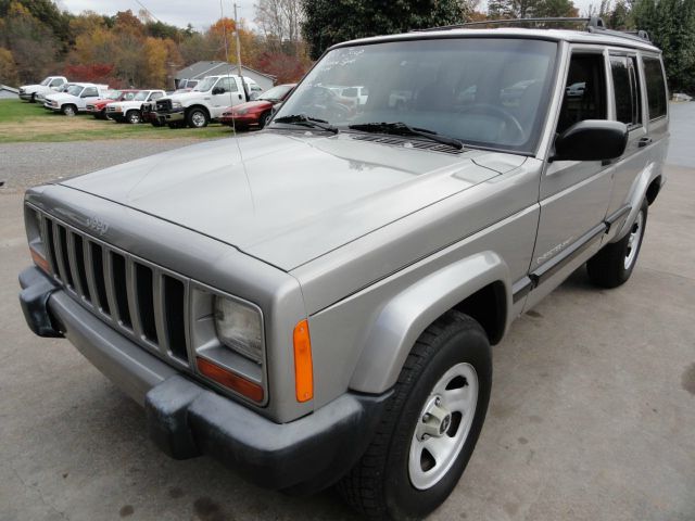 2001 Jeep Cherokee Base GLS LX