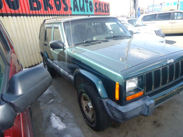 2001 Jeep Cherokee Base GLS LX