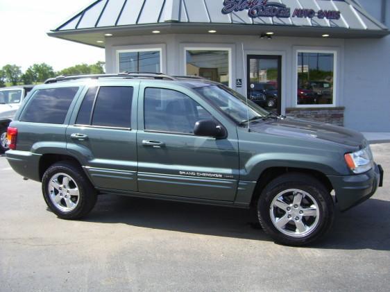 2004 Jeep Cherokee SLT 25