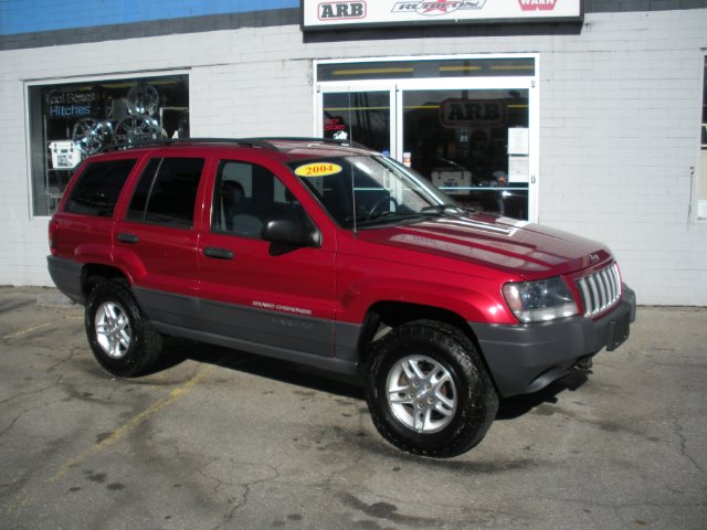 2004 Jeep Cherokee LS