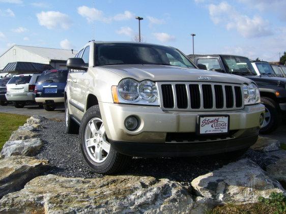 2007 Jeep Cherokee LS