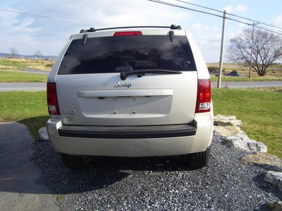 2007 Jeep Cherokee LS