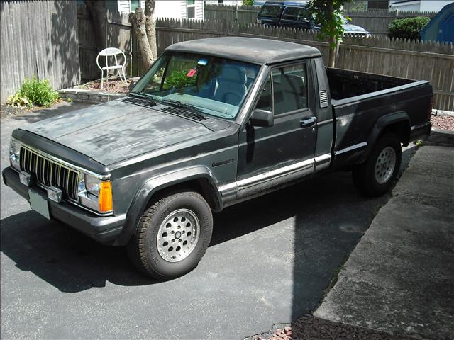 1988 Jeep Comanche XLT 4x4 New Bodystyle