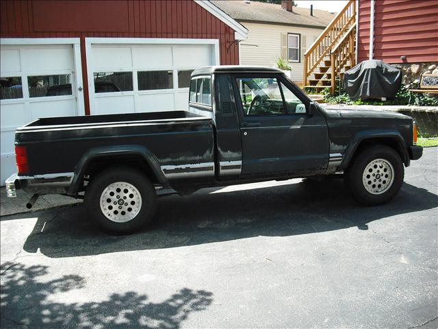 1988 Jeep Comanche XLT 4x4 New Bodystyle