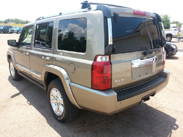 2006 Jeep Commander Super