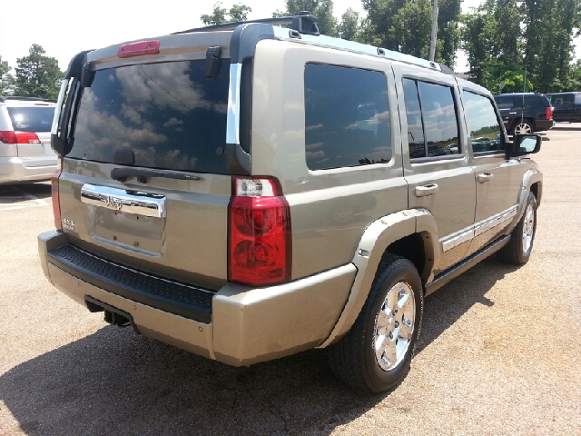 2006 Jeep Commander Super