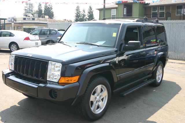 2006 Jeep Commander Ram 3500 Diesel 2-WD