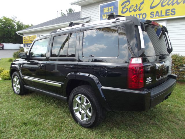 2006 Jeep Commander 4x4 Xtended Cab