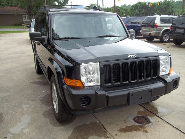 2006 Jeep Commander Ram 3500 Diesel 2-WD