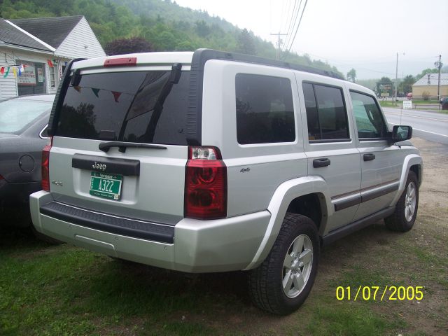 2006 Jeep Commander Ram 3500 Diesel 2-WD