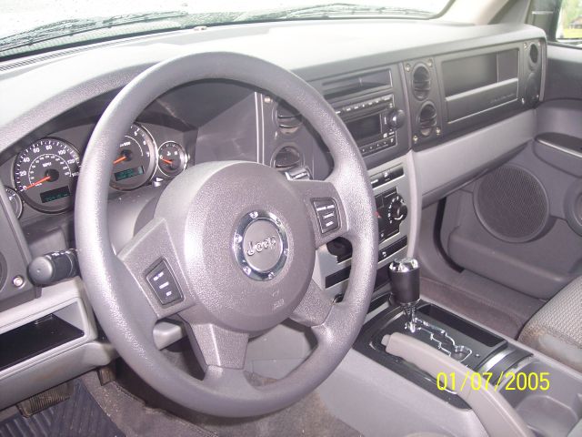 2006 Jeep Commander Ram 3500 Diesel 2-WD