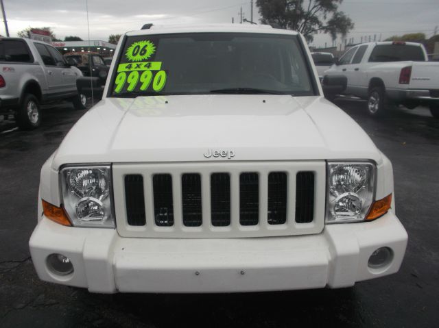 2006 Jeep Commander Ram 3500 Diesel 2-WD