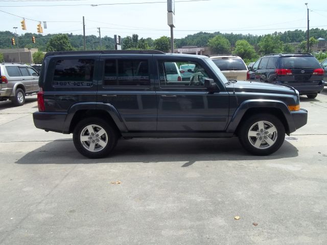 2006 Jeep Commander Ram 3500 Diesel 2-WD