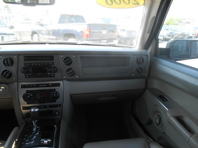 2006 Jeep Commander Ram 3500 Diesel 2-WD