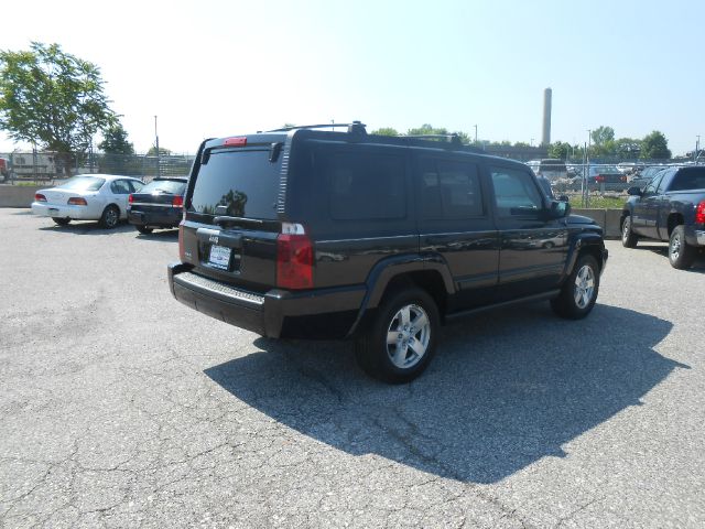 2006 Jeep Commander Ram 3500 Diesel 2-WD