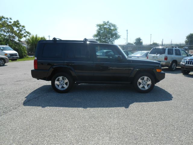 2006 Jeep Commander Ram 3500 Diesel 2-WD