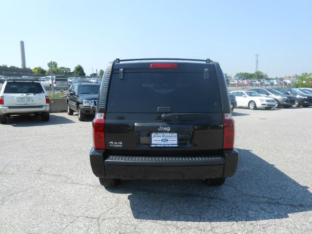 2006 Jeep Commander Ram 3500 Diesel 2-WD