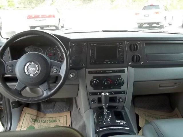 2006 Jeep Commander Ram 3500 Diesel 2-WD