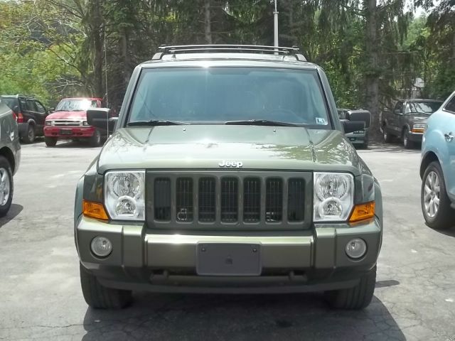 2006 Jeep Commander Ram 3500 Diesel 2-WD