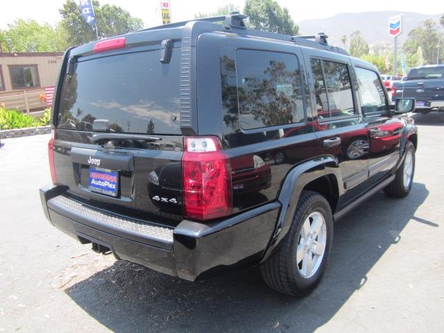 2006 Jeep Commander Unknown