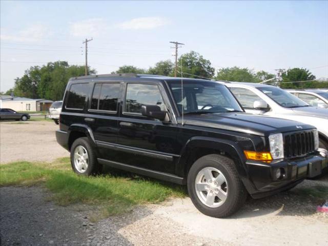 2006 Jeep Commander GSX