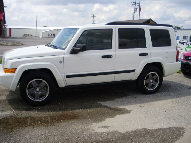 2006 Jeep Commander Ram 3500 Diesel 2-WD