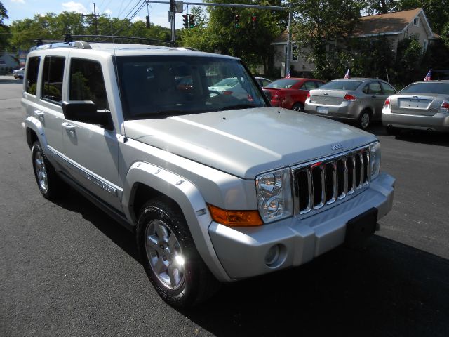 2006 Jeep Commander Super