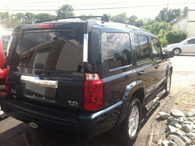 2006 Jeep Commander Super