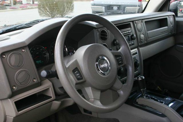 2006 Jeep Commander Ram 3500 Diesel 2-WD