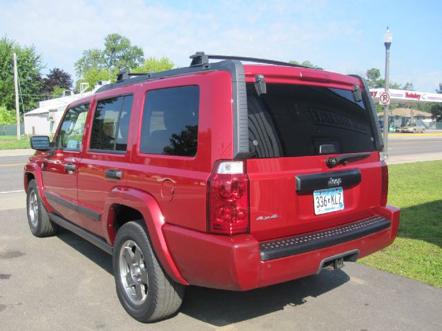 2006 Jeep Commander Ram 3500 Diesel 2-WD