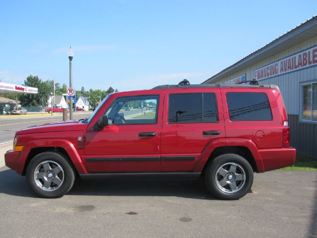 2006 Jeep Commander Ram 3500 Diesel 2-WD