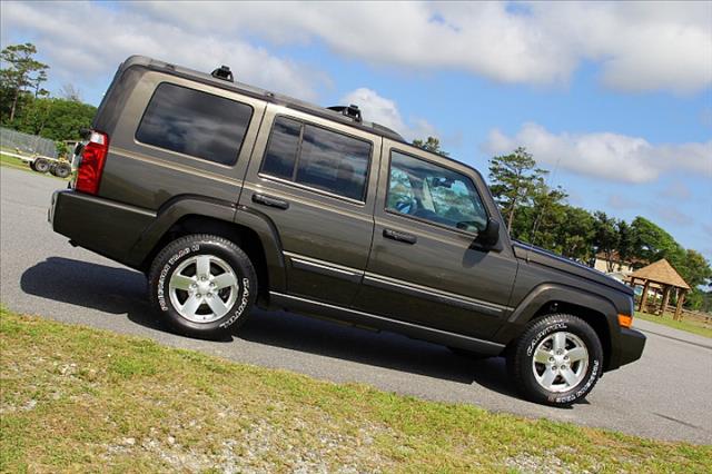 2006 Jeep Commander Unknown