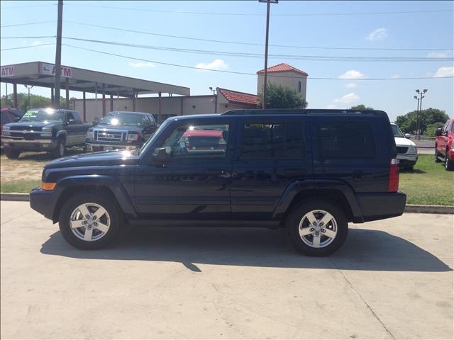 2006 Jeep Commander Ram 3500 Diesel 2-WD